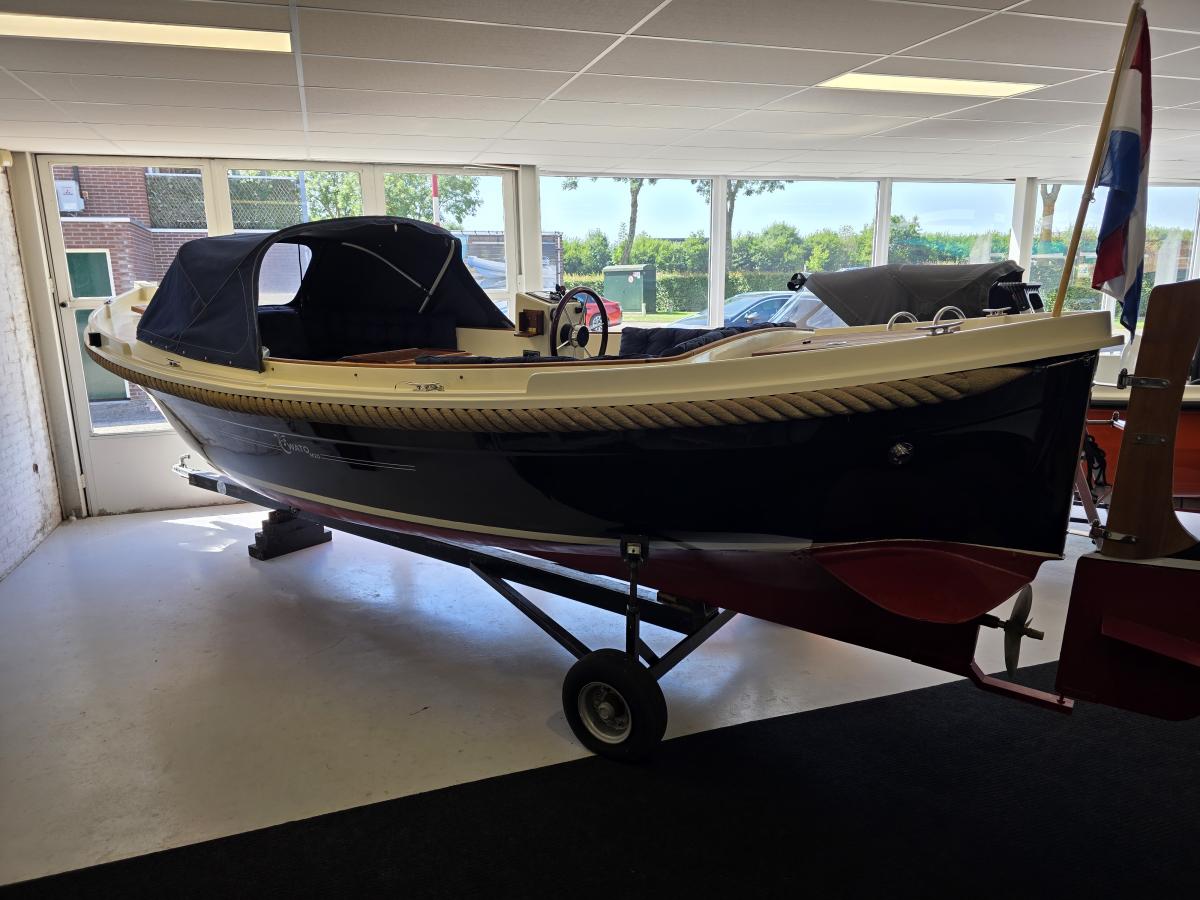 Wato M20 Te koop bij Bomert watersport Giethoorn