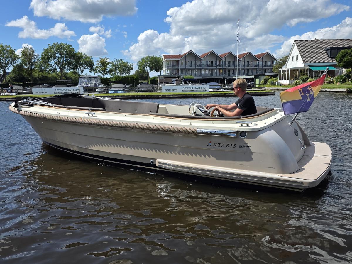 Antaris Connery 22 Te koop bij Bomert watersport Giethoorn