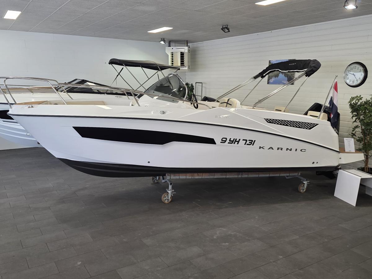 Te koop Karnic SL 651 Consoleboten | Bomert Watersport