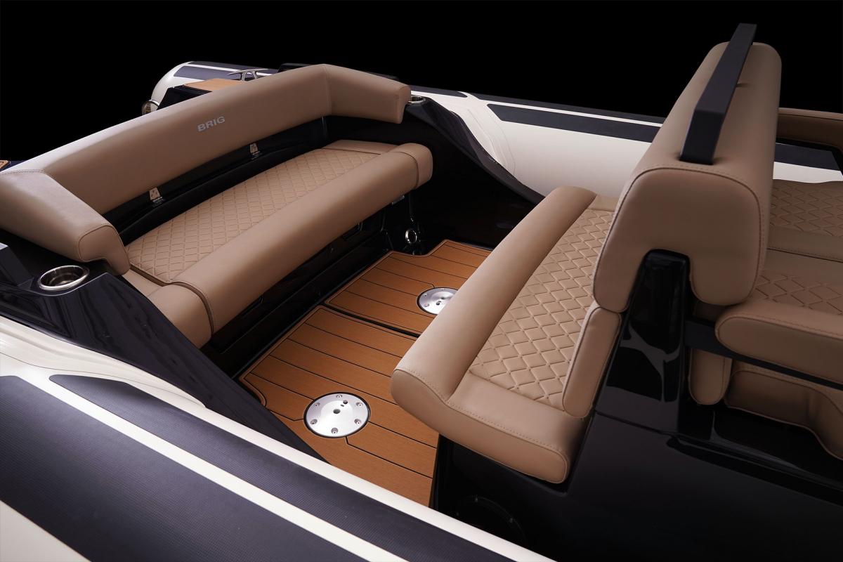 BRIG Eagle 8 Te koop bij Bomert watersport Giethoorn