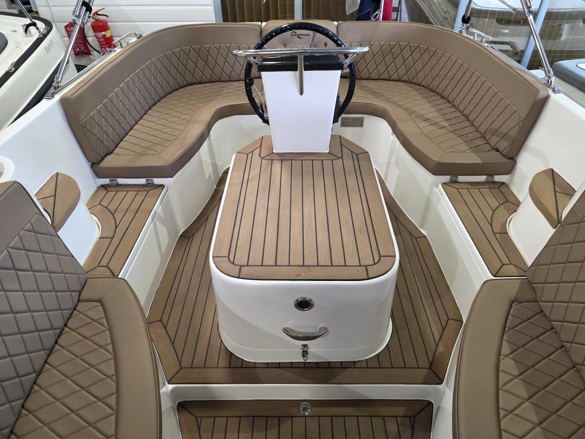 Waterspoor 616 Aviator Te koop bij Bomert watersport Giethoorn
