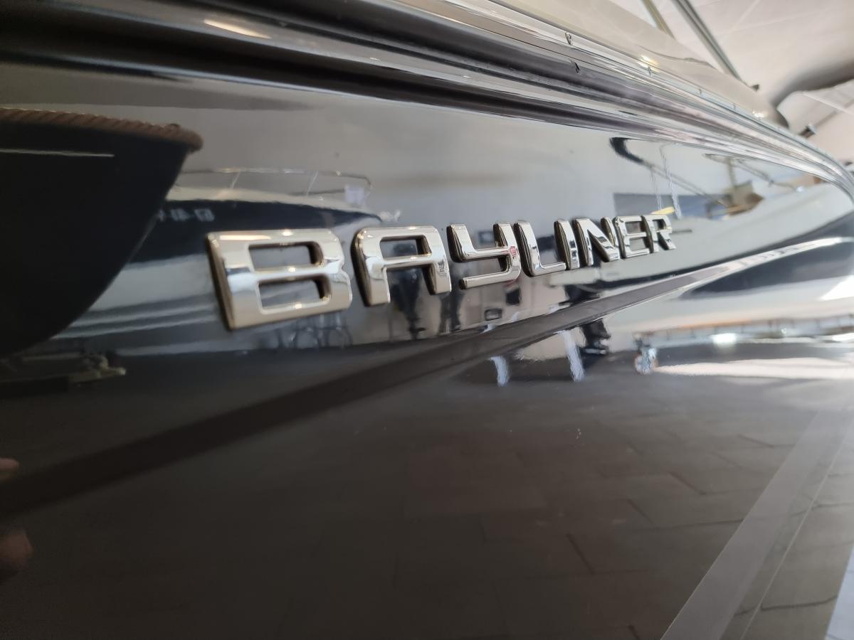 Bayliner  Element E6 Te koop bij Bomert watersport Giethoorn